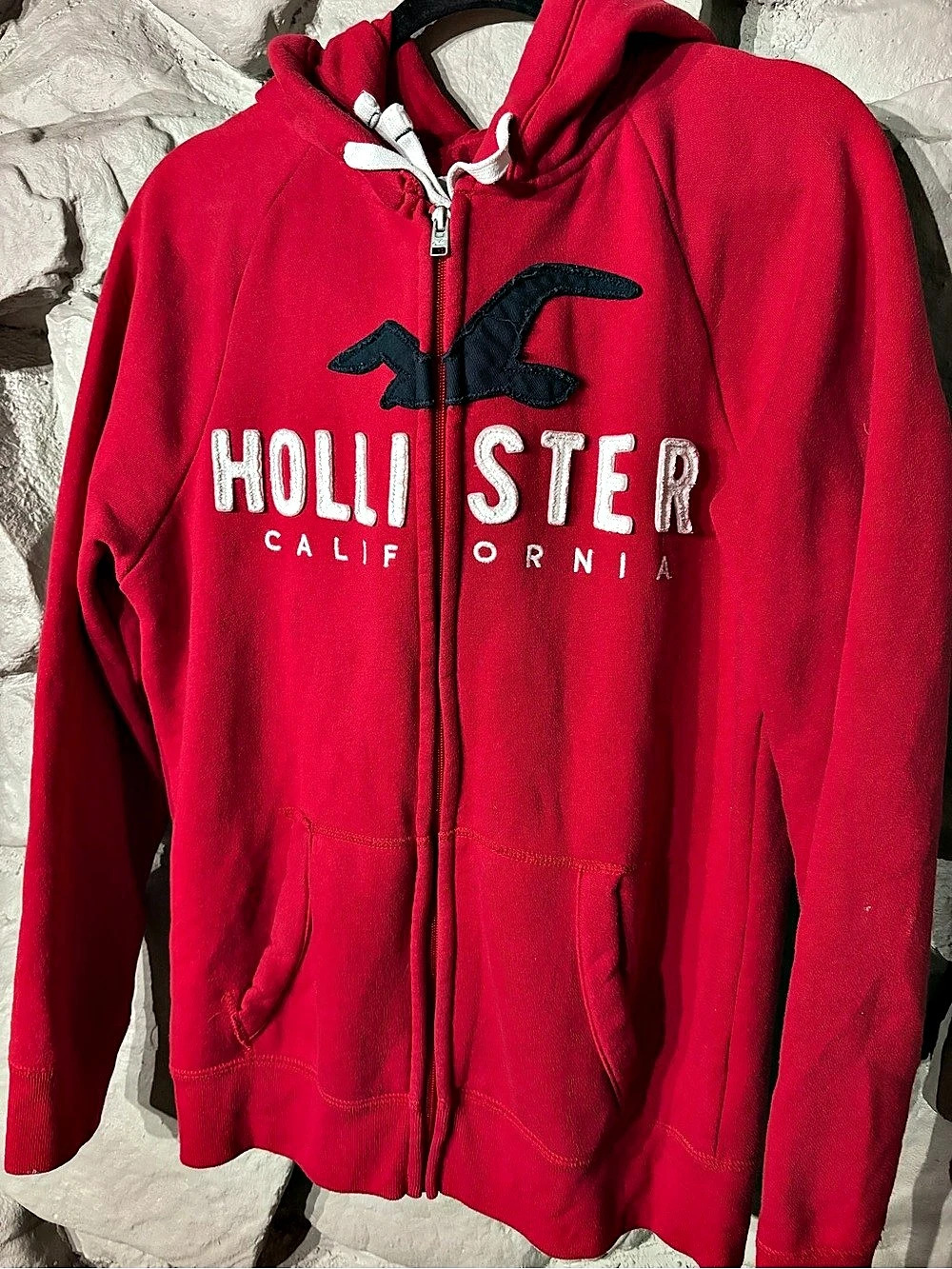 Hollister California Full-Zip Logo Graphic Hoodie Red Medium